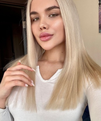 Алина